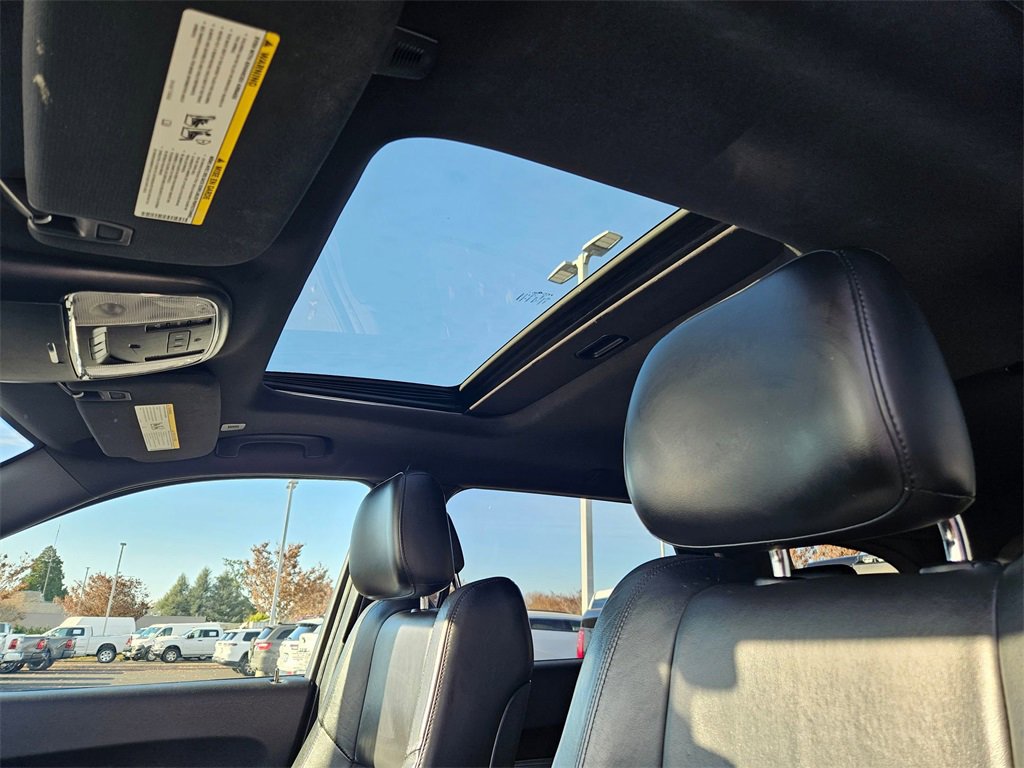 Used 2020 Dodge Durango R/T w/ Technology Group image 30