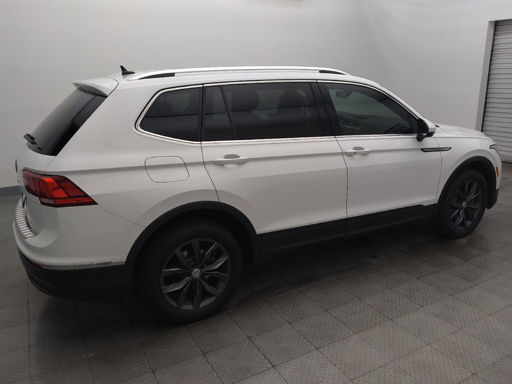 Used 2022 Volkswagen Tiguan SE FWD image 10