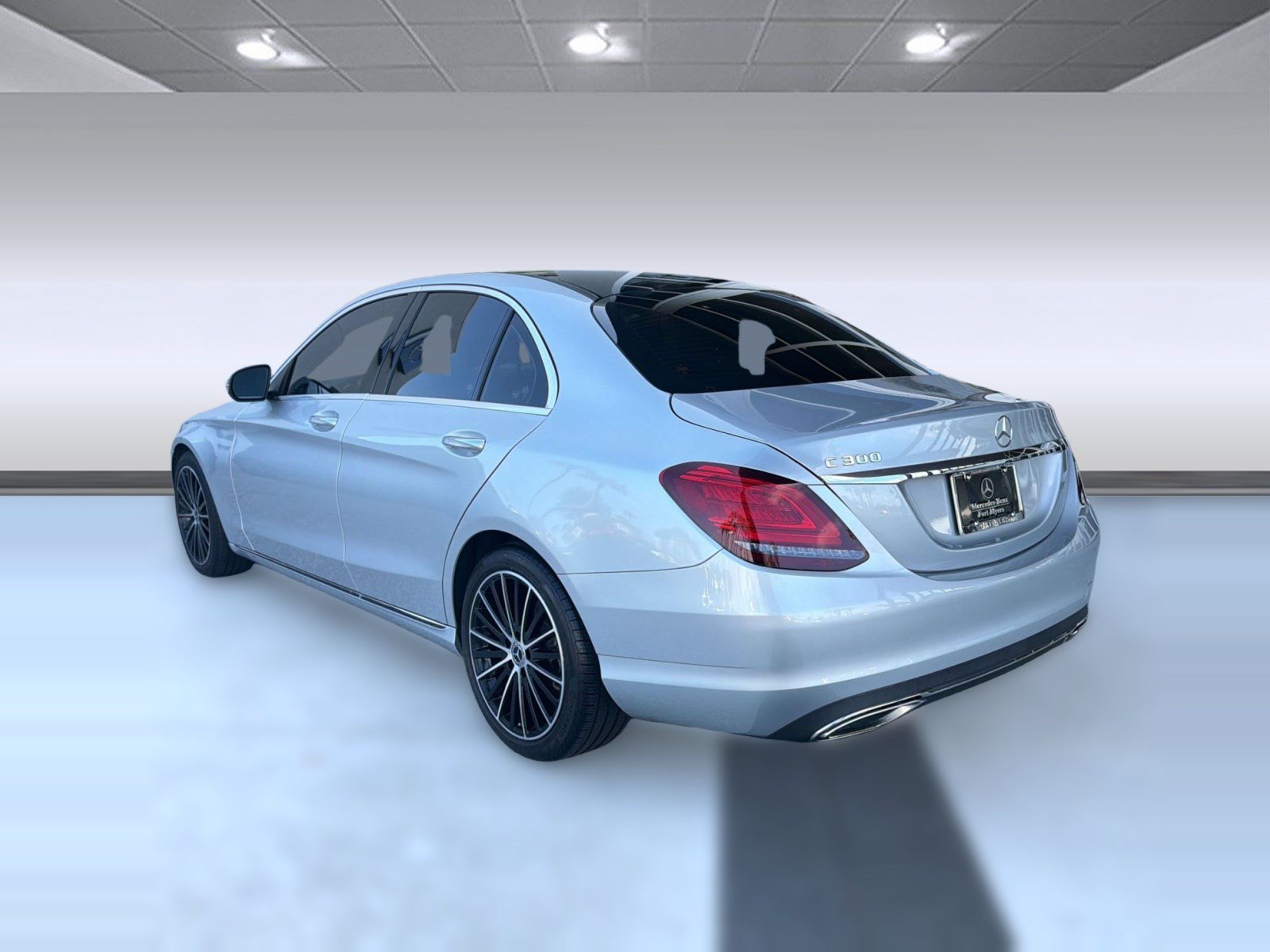 Used 2021 Mercedes-Benz C 300 Sedan image 3