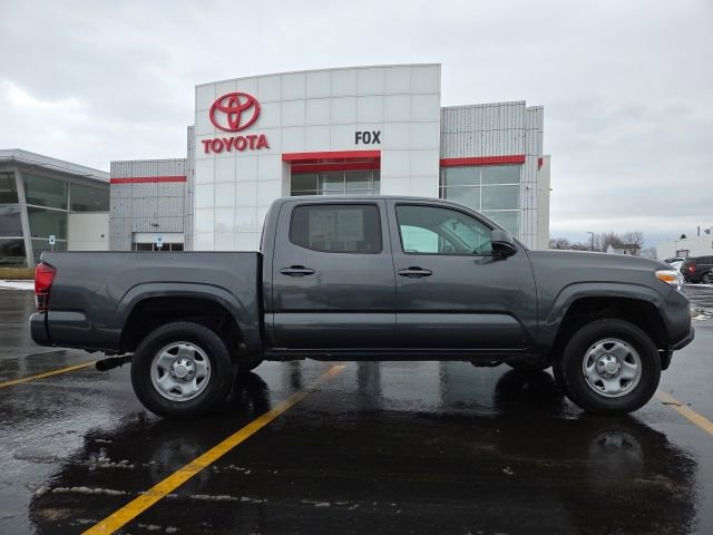 Used 2023 Toyota Tacoma SR image 9
