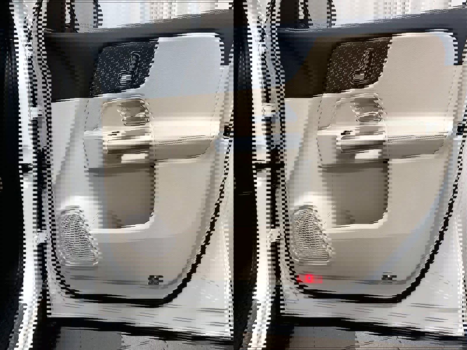 Used 2025 Mercedes-Benz GLA 250 4MATIC image 12