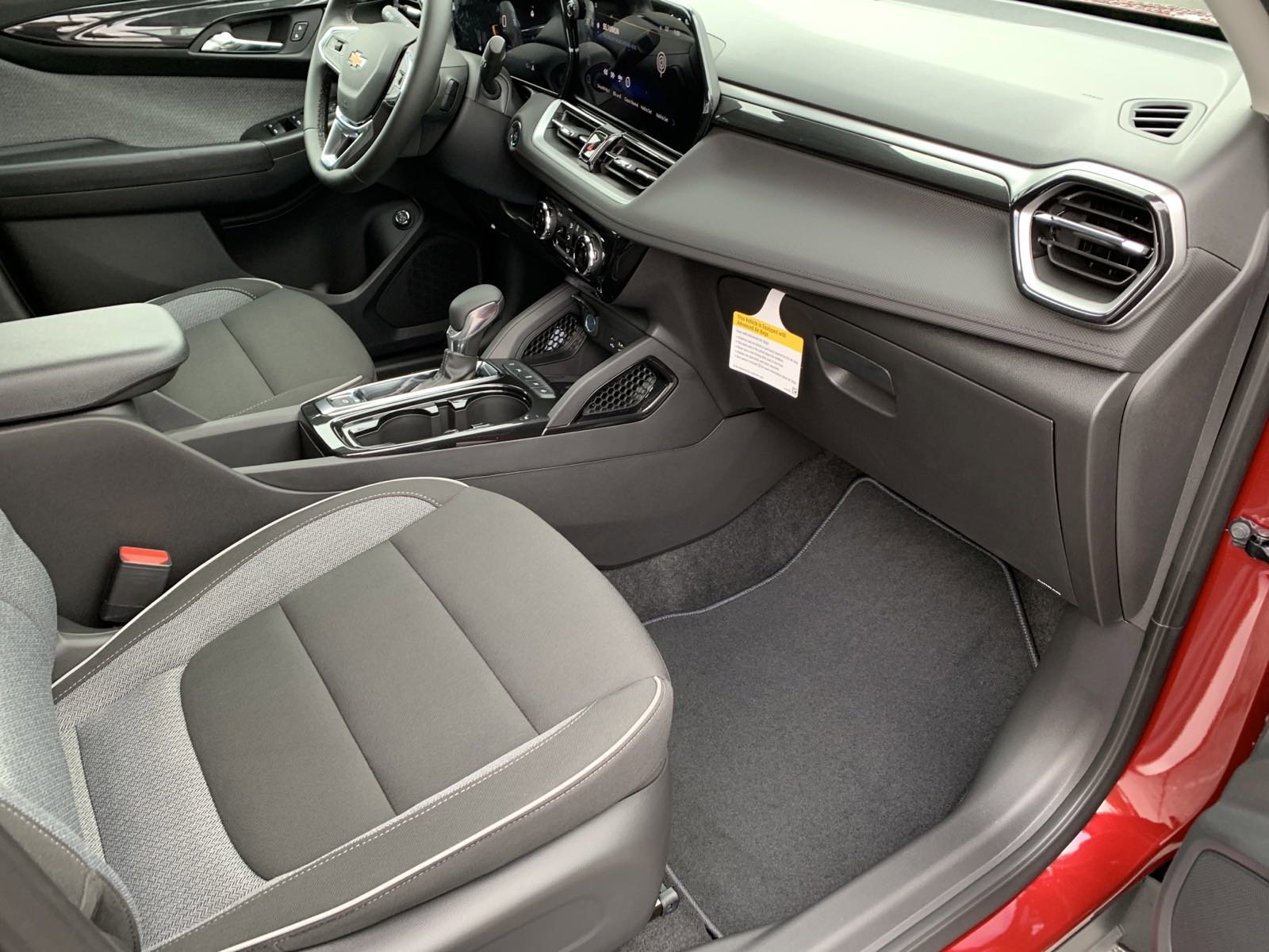 New 2025 Chevrolet TrailBlazer LT w/ Convenience Package image 21