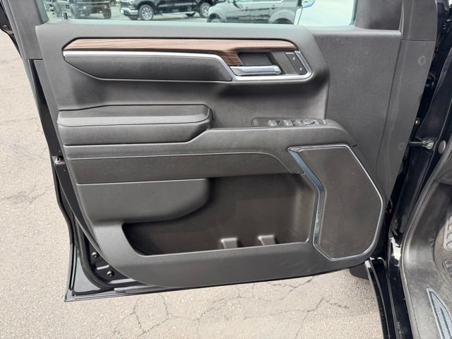 Certified 2023 Chevrolet Silverado 1500 LT AWD/4WD image 17