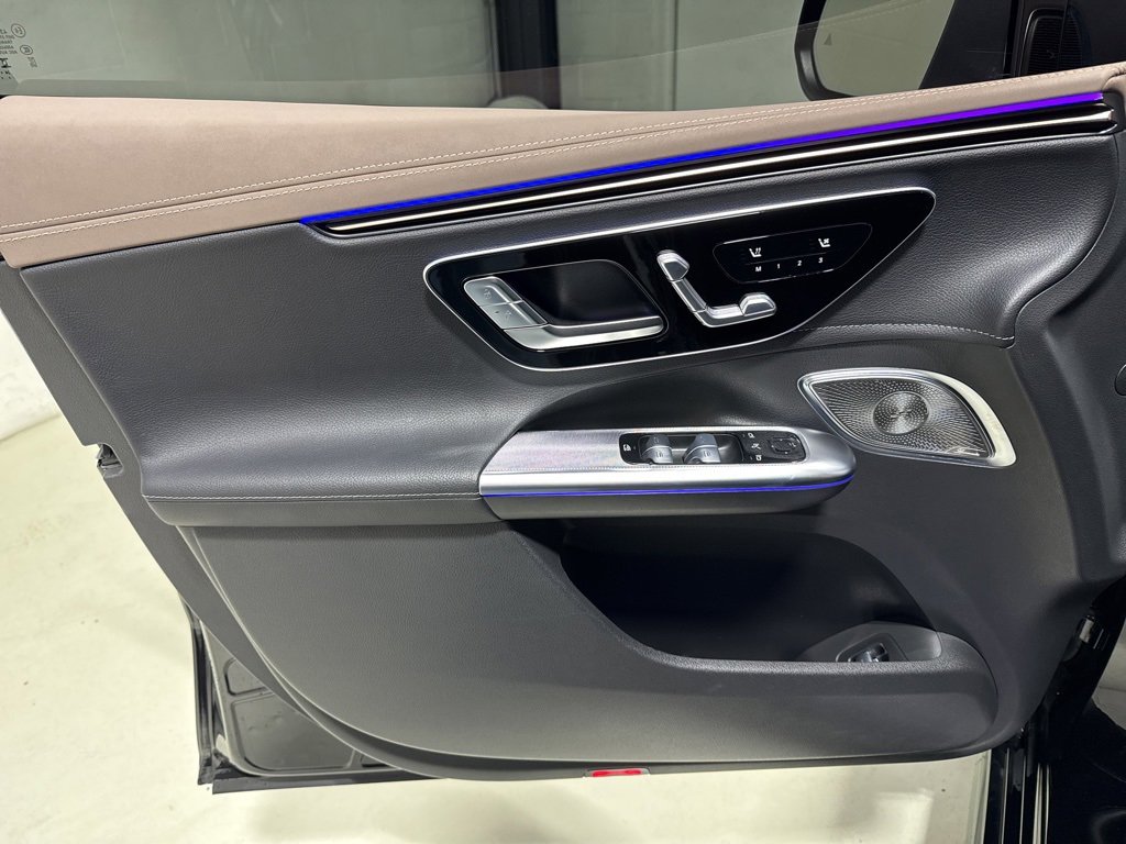 Used 2025 Mercedes-Benz EQE AMG 4MATIC SUV image 14