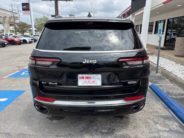 Used 2022 Jeep Grand Cherokee L Overland w/ Luxury Tech Group IV AWD/4WD image 4