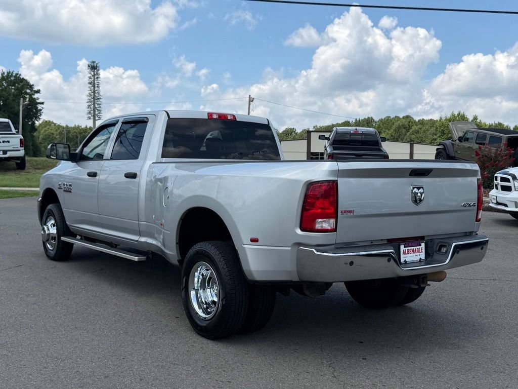 Used 2018 RAM 3500 Tradesman w/ Chrome Appearance Group AWD/4WD image 6