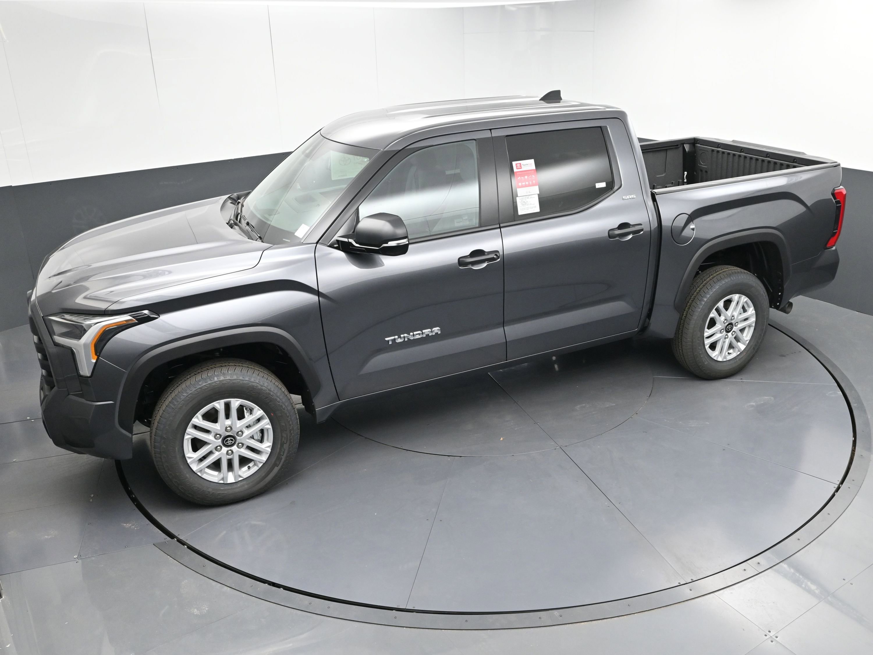 Used 2025 Toyota Tundra SR5 image 34