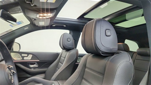Used 2024 Mercedes-Benz GLS 450 4MATIC image 36
