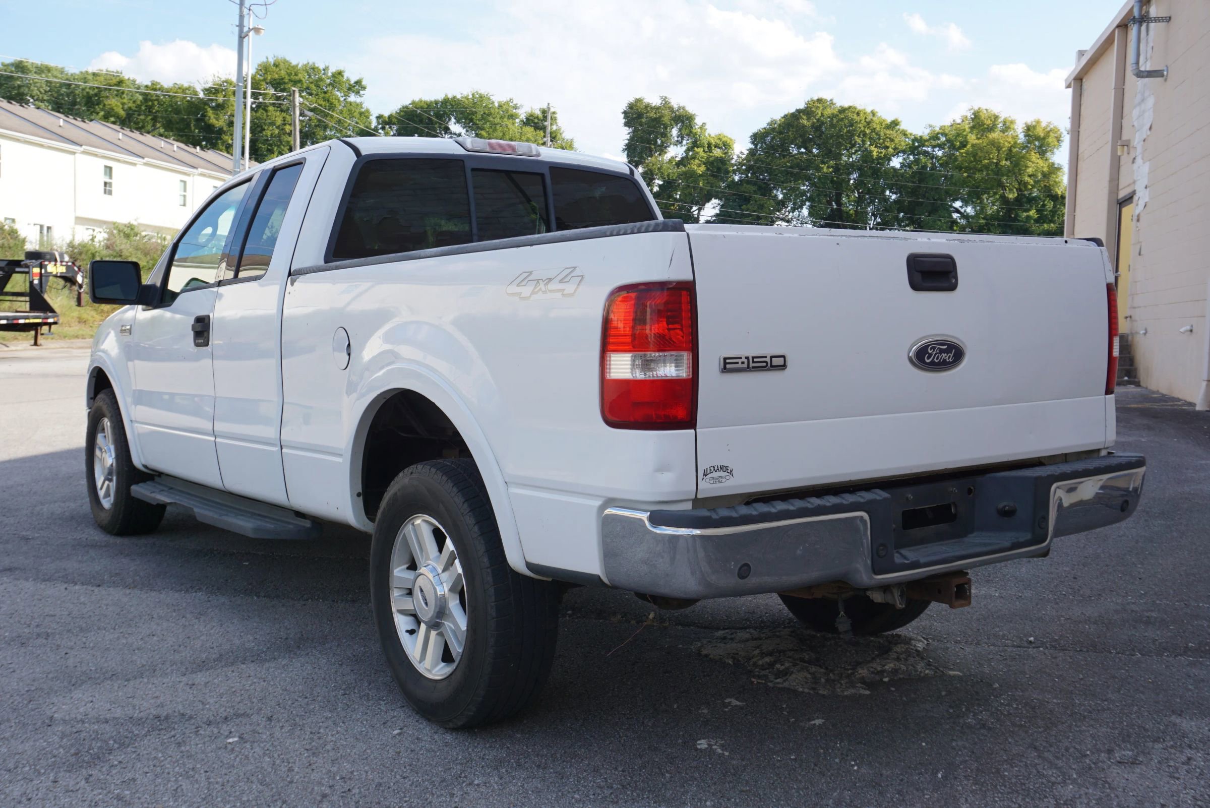 Used 2004 Ford F150 Lariat image 8