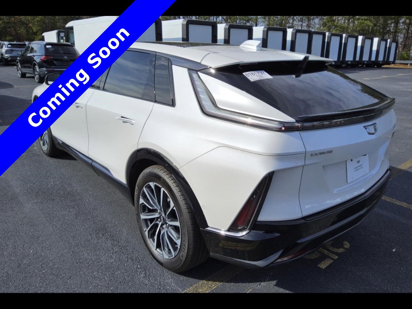 Used 2024 Cadillac Lyriq Sport RWD image 6