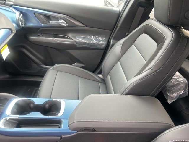 New 2026 Chevrolet Equinox EV LT AWD/4WD image 12