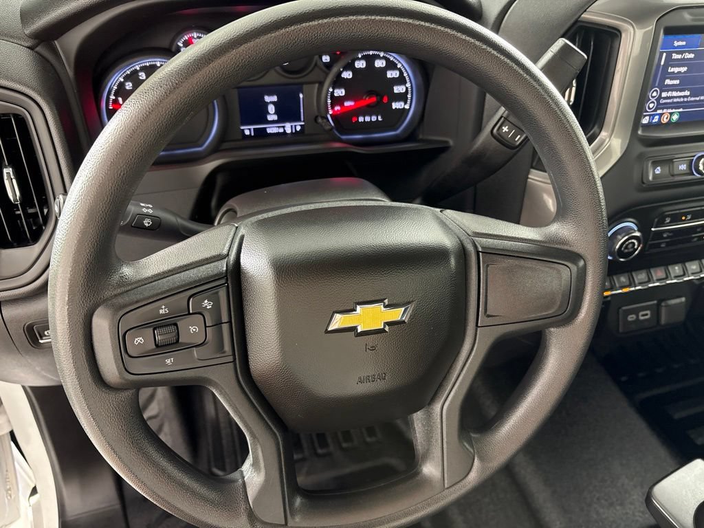 Certified 2025 Chevrolet Silverado 1500 W/T RWD image 27
