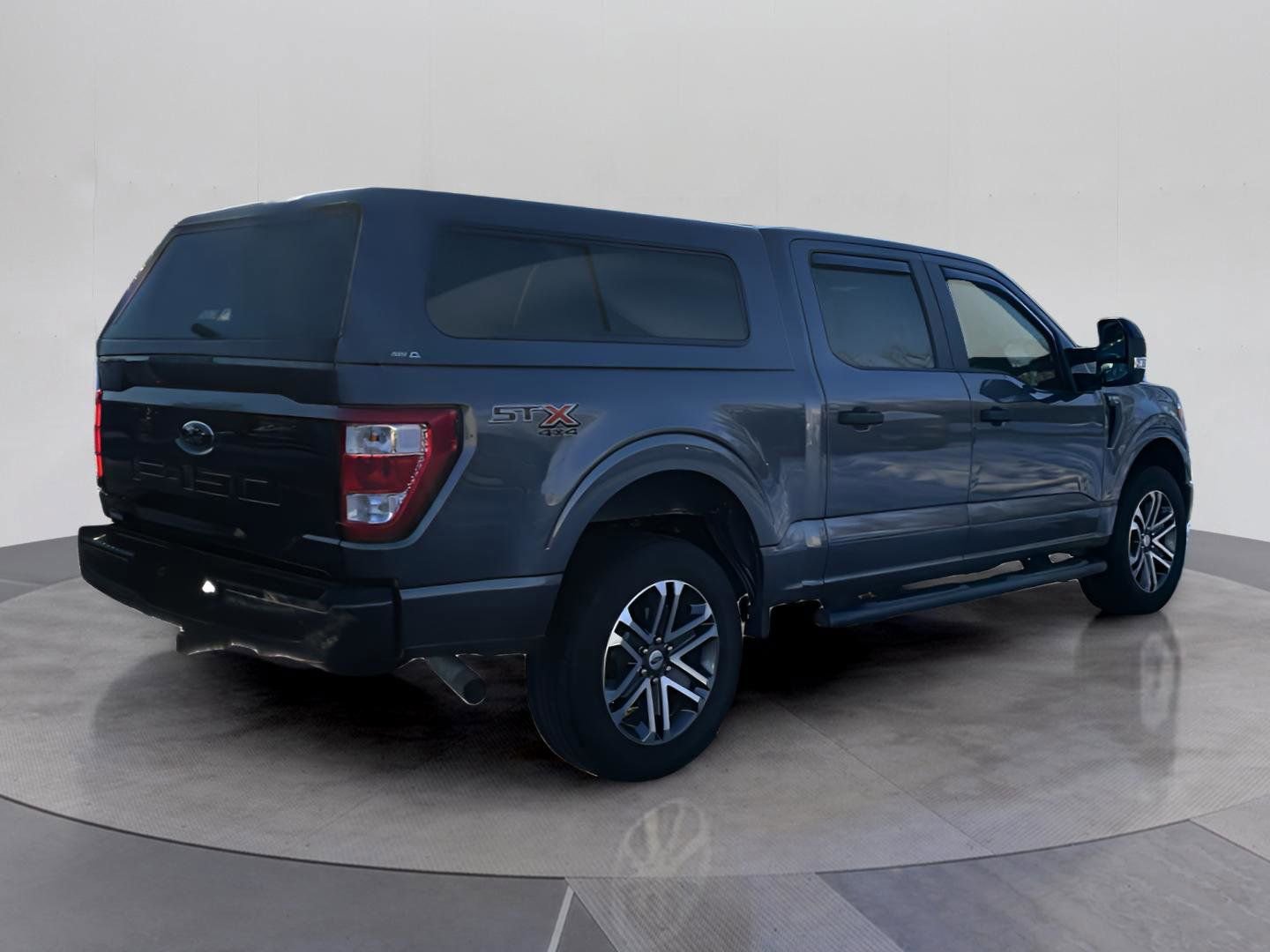 Used 2021 Ford F150 XL w/ STX Appearance Package image 5