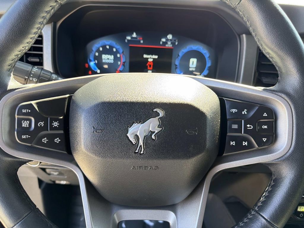 Certified 2025 Ford Bronco Badlands image 19