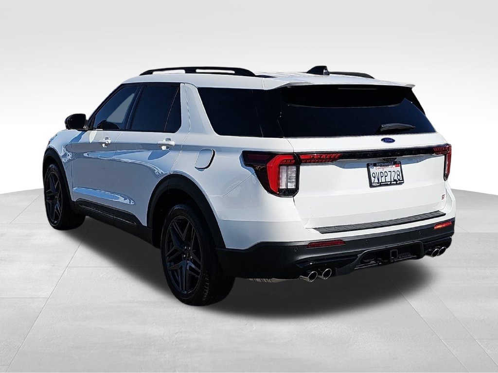 Used 2025 Ford Explorer ST w/ Sun And Sound Package AWD/4WD image 5