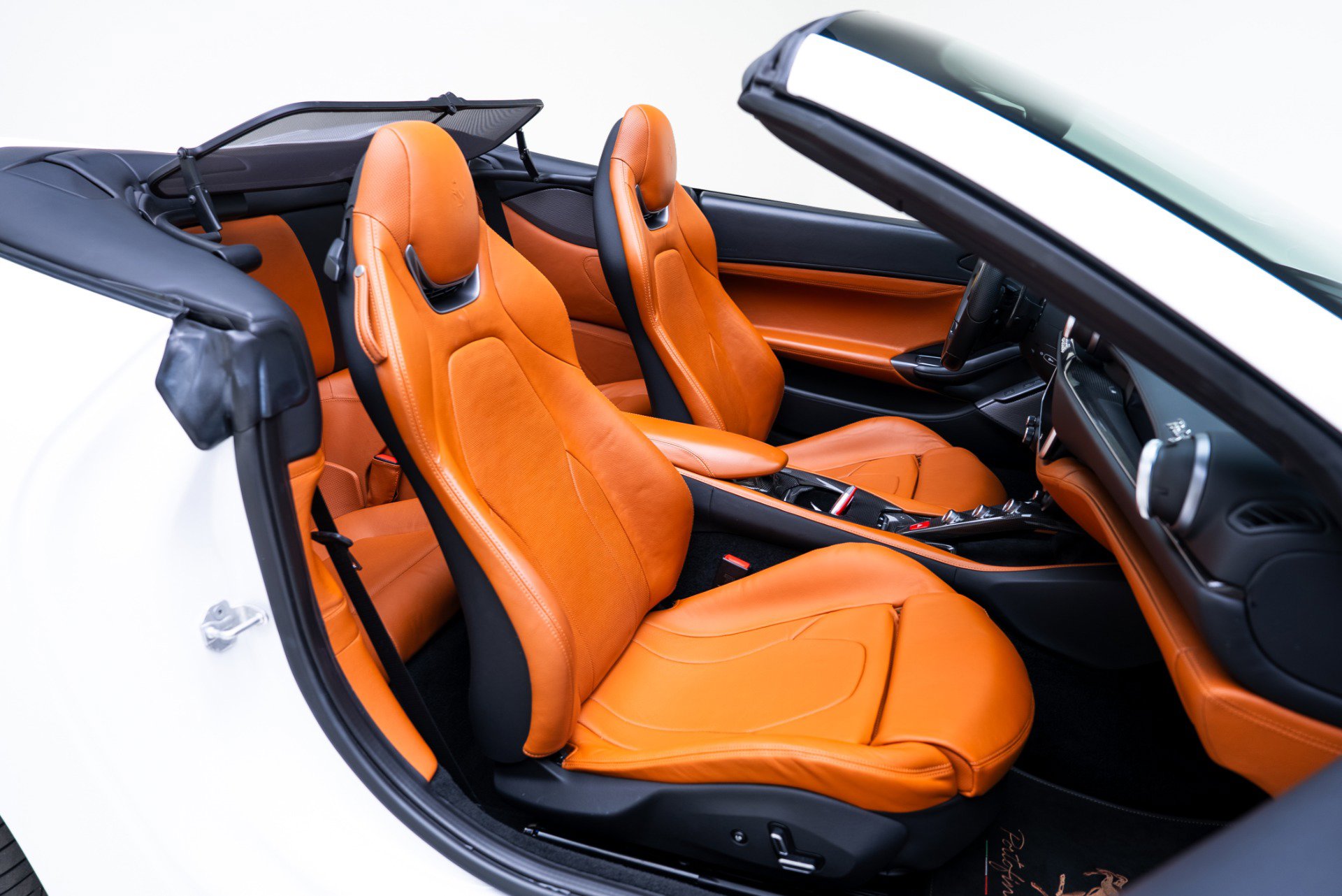 Used 2022 Ferrari Portofino M image 35