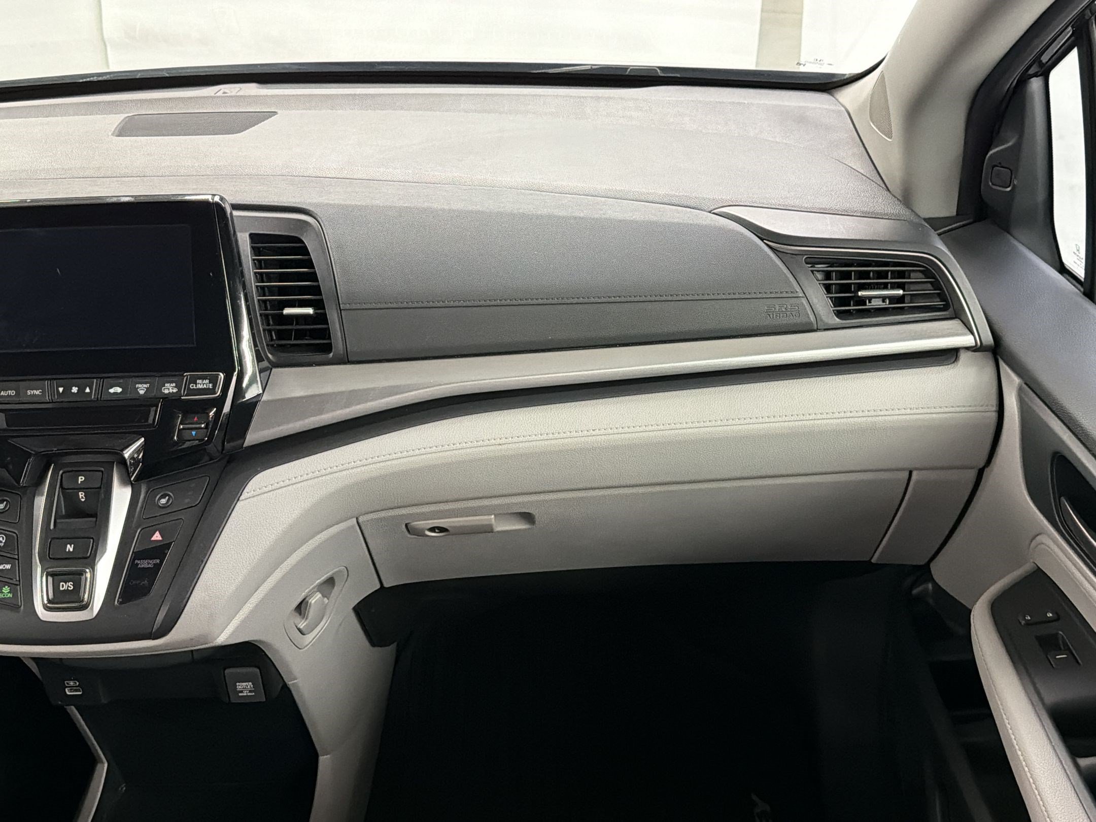 Certified 2024 Honda Odyssey EX image 27