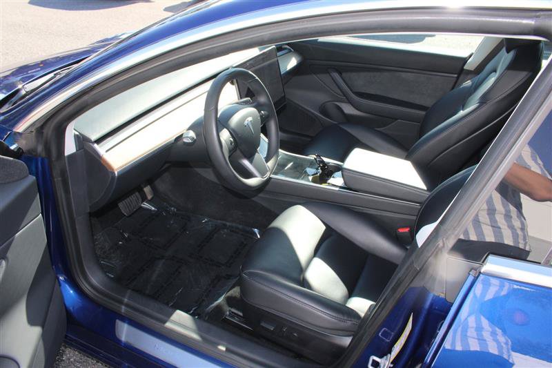 Used 2020 Tesla Model 3 Long Range AWD/4WD image 8