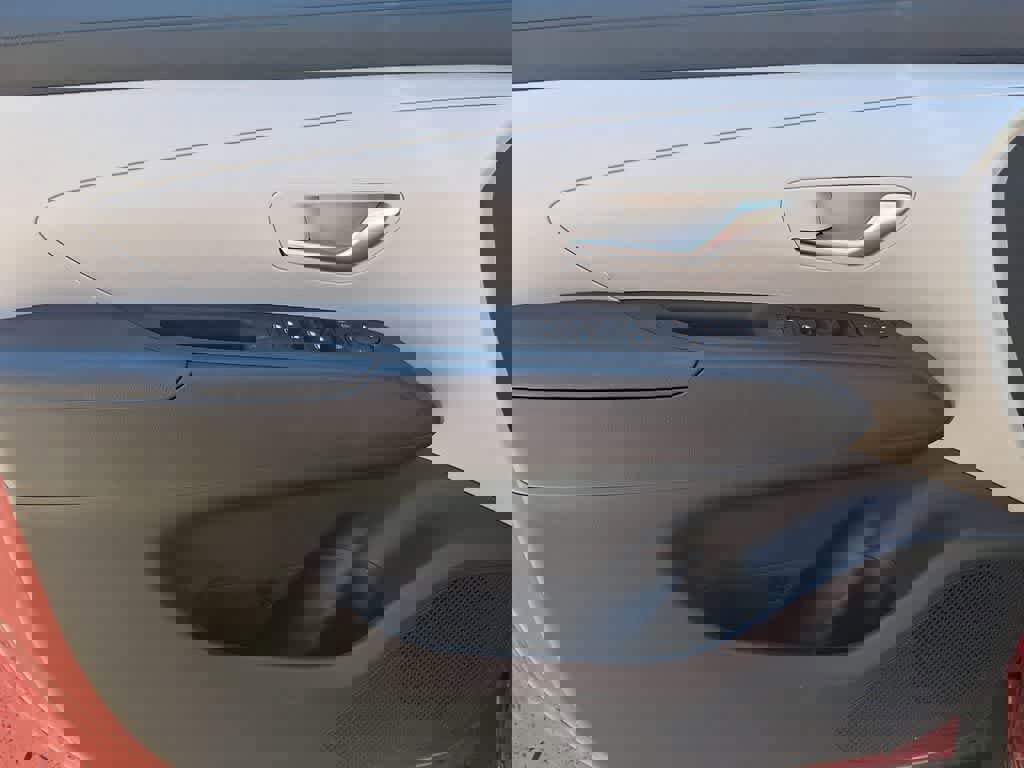 Used 2025 Hyundai Tucson SEL image 11