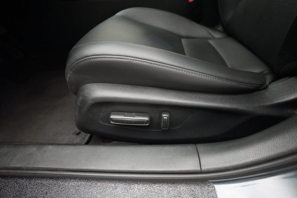 Used 2023 Honda Civic EX-L image 28