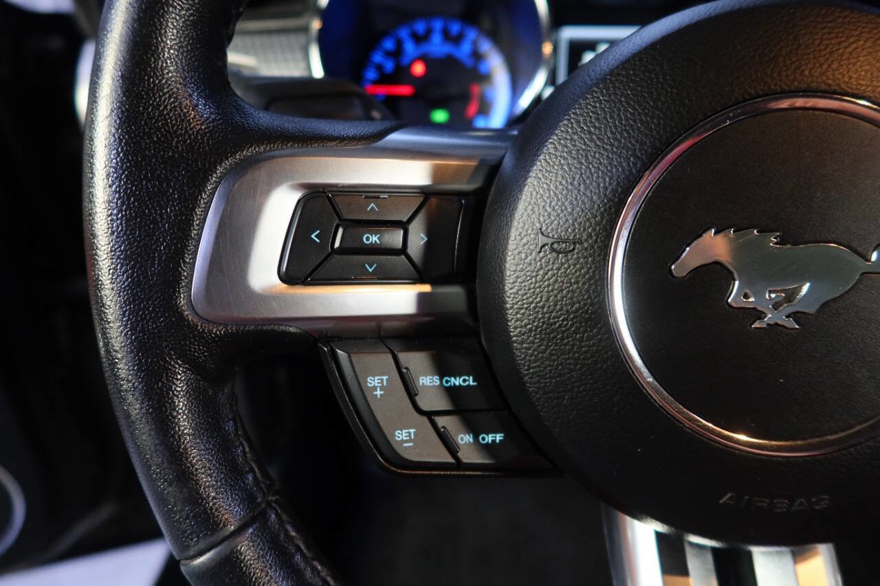 Used 2017 Ford Mustang GT Premium w/ GT Performance Package image 27