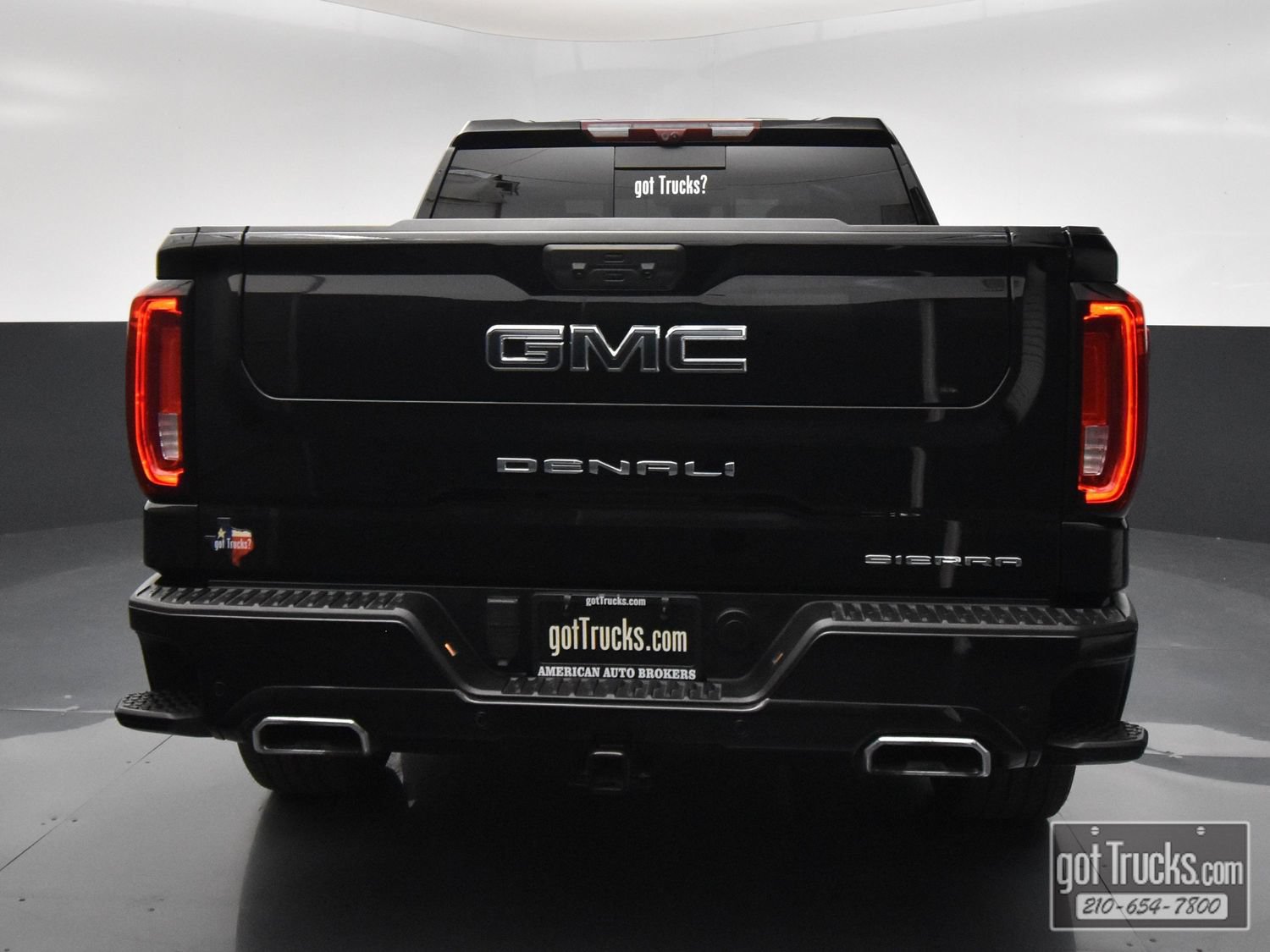 Used 2024 GMC Sierra 1500 Denali Ultimate AWD/4WD image 6