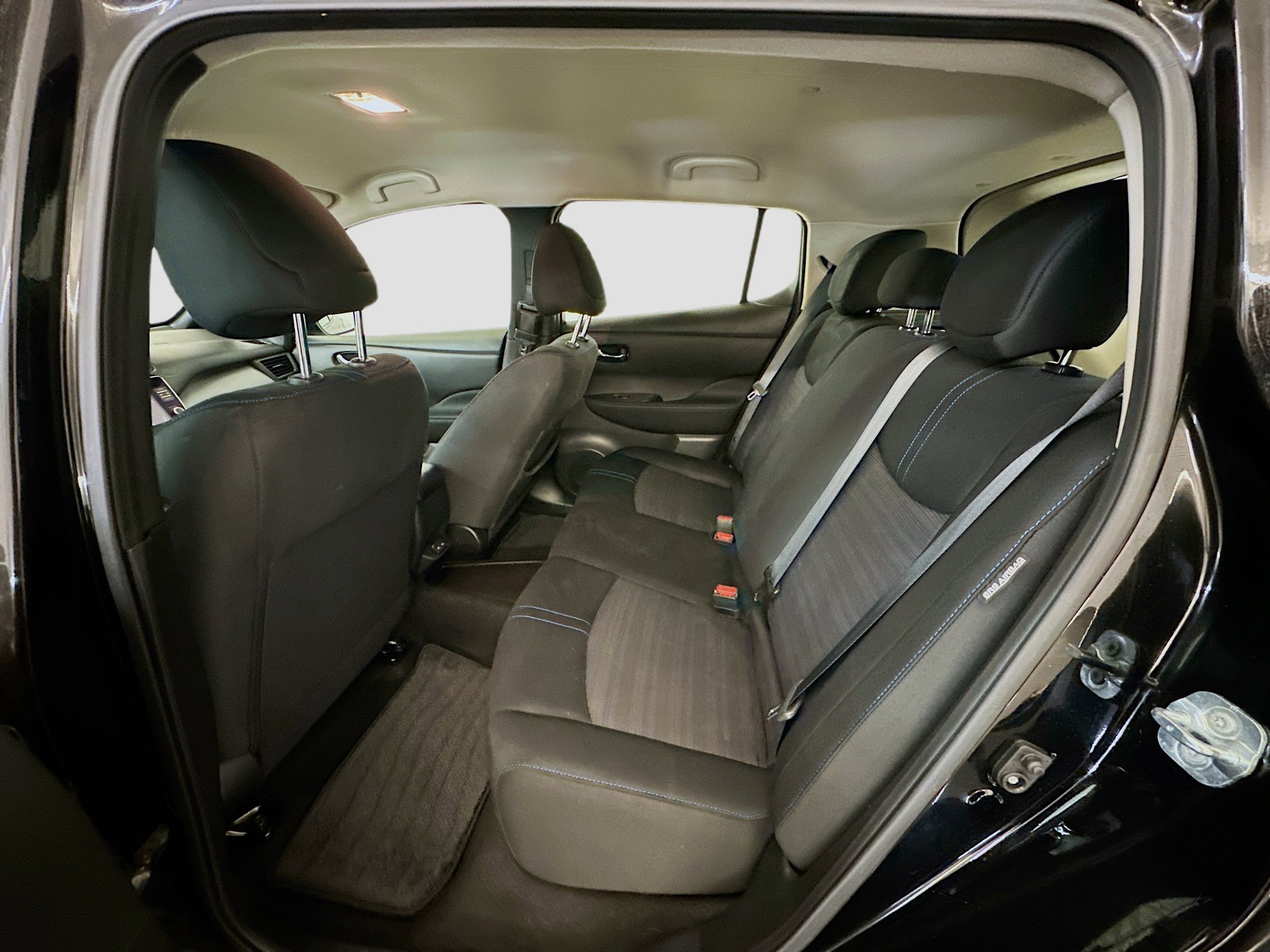 Used 2021 Nissan Leaf S w/ S Charge Package image 28