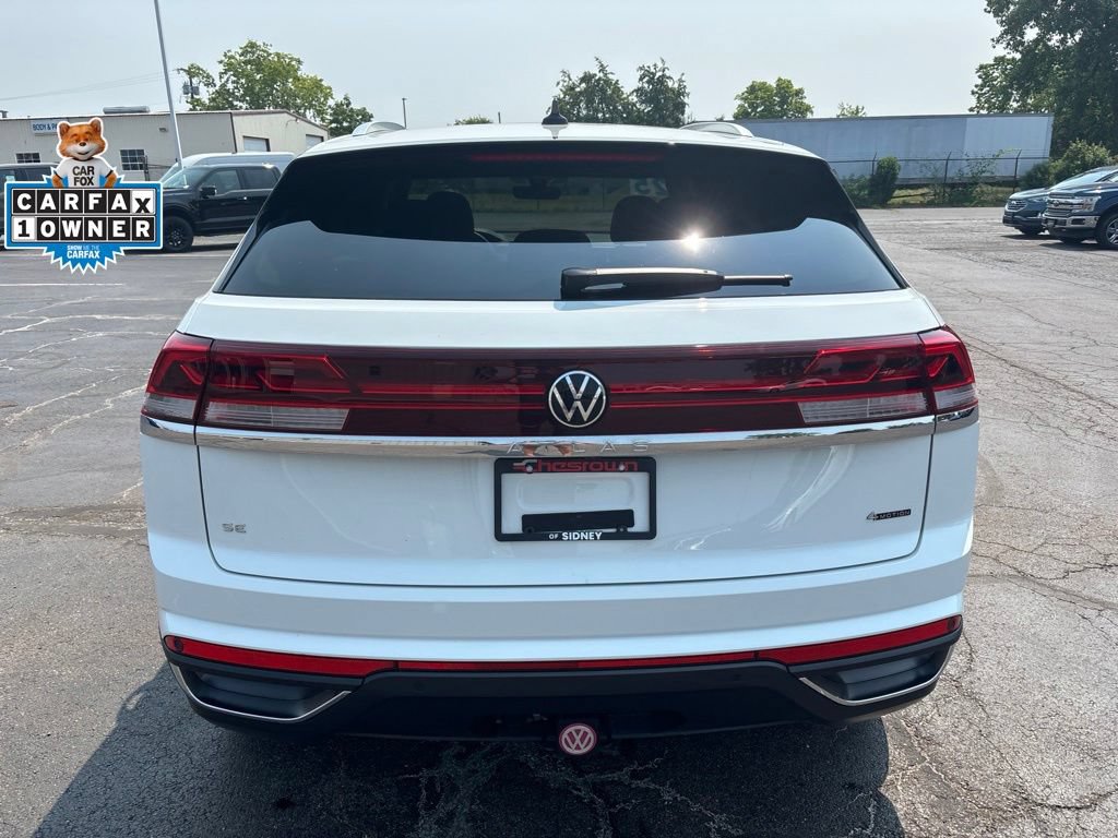 Used 2025 Volkswagen Atlas Cross Sport SE AWD/4WD image 4