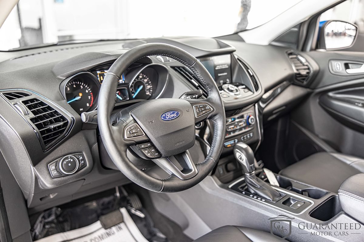 Used 2019 Ford Escape Titanium w/ U9j03 - Titanium Tow Package AWD/4WD image 20