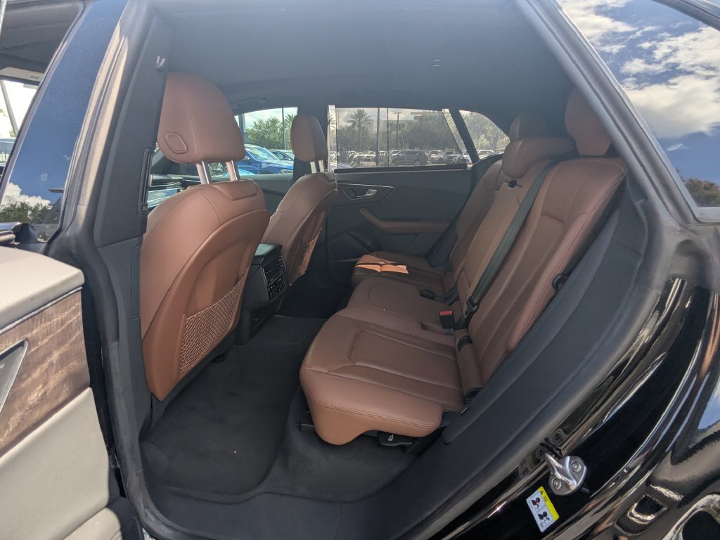 Used 2023 Audi Q8 Prestige AWD/4WD image 25