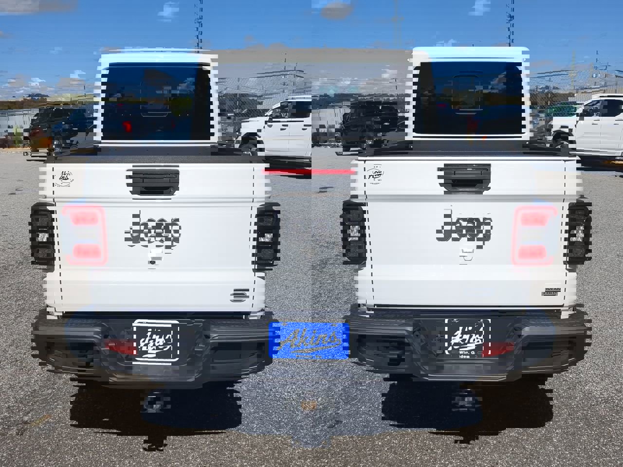 Certified 2021 Jeep Gladiator Overland w/ Popular Equipment Package image 4