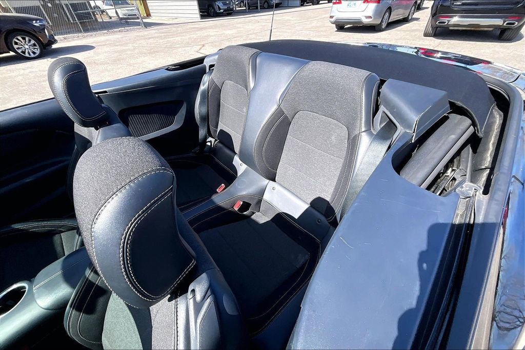 Used 2024 Ford Mustang Convertible RWD image 37