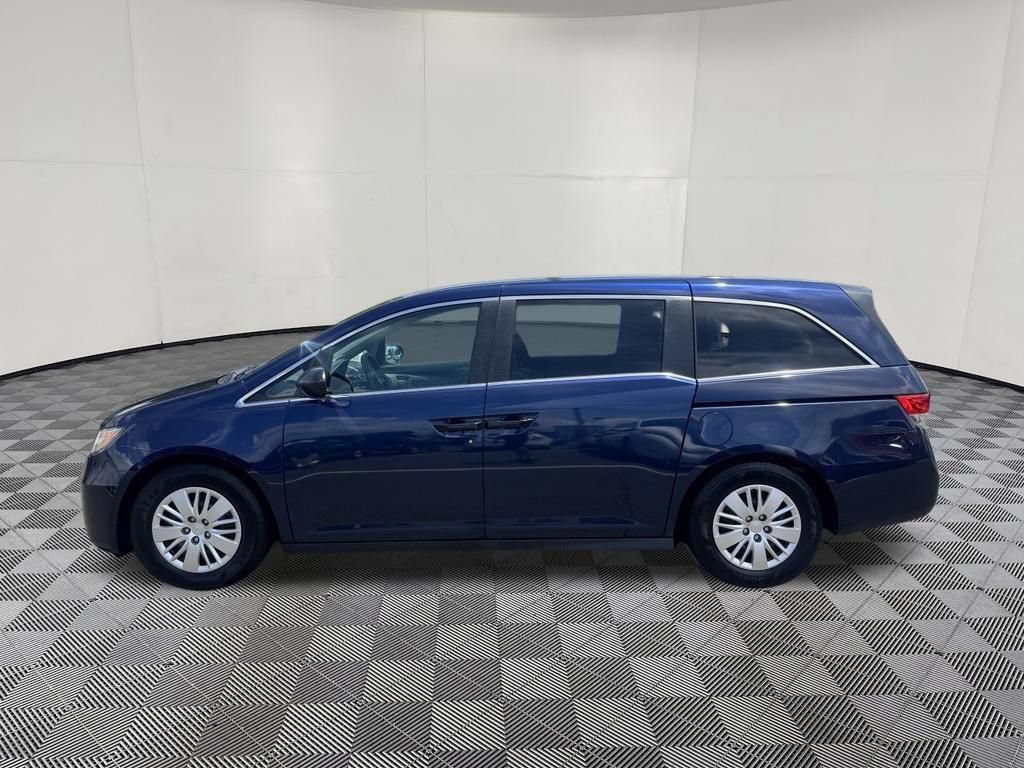 Used 2015 Honda Odyssey LX image 8