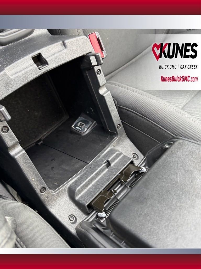 Used 2023 Jeep Wrangler Sport S image 21