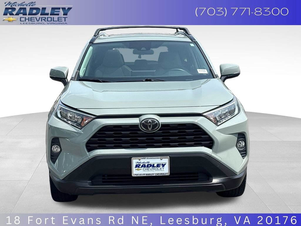 Used 2020 Toyota RAV4 XLE Premium AWD/4WD image 9