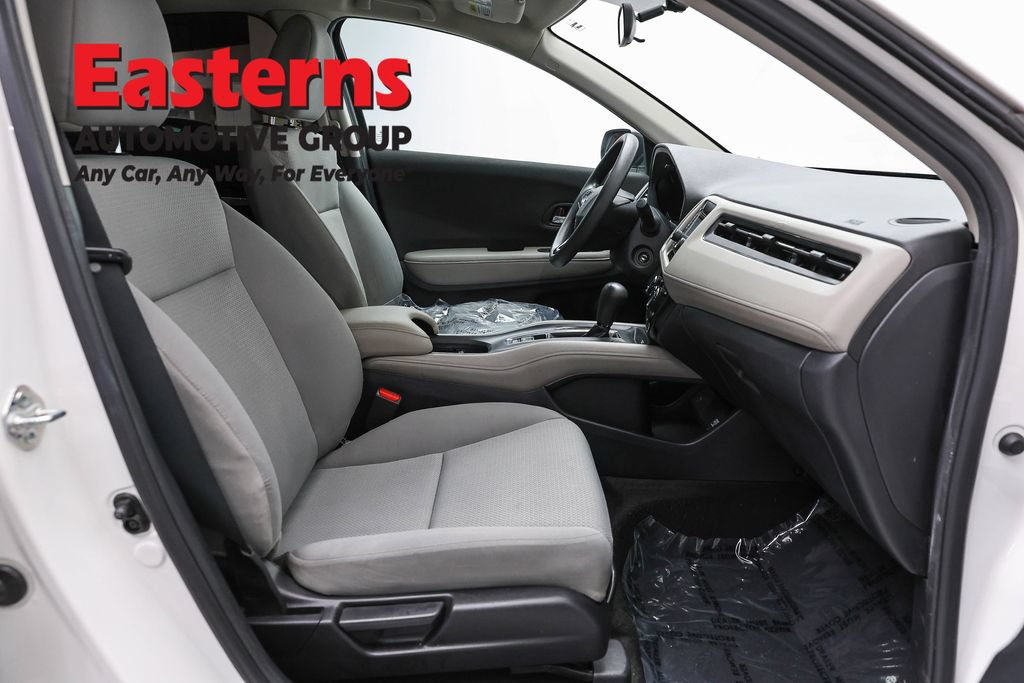 Used 2022 Honda HR-V LX image 21
