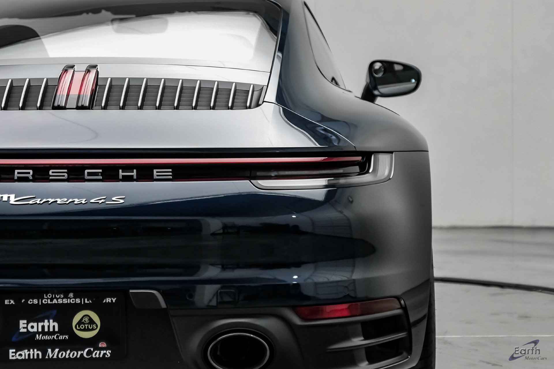 Used 2020 Porsche 911 Carrera 4S AWD/4WD image 13