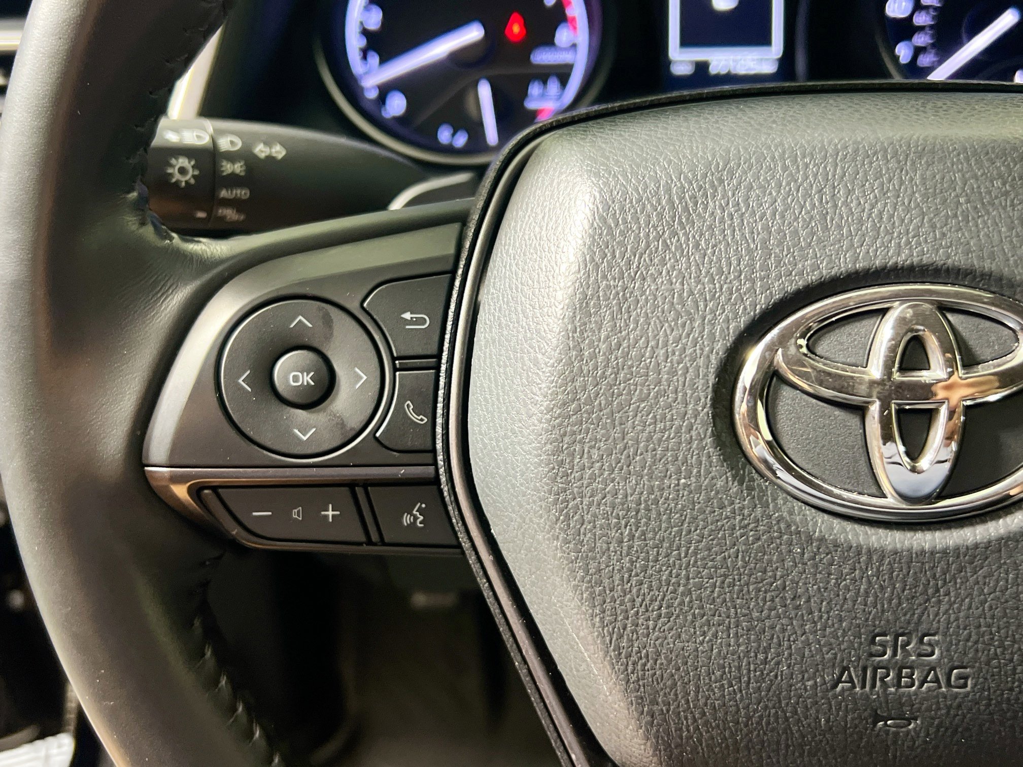 Used 2023 Toyota Camry SE image 18