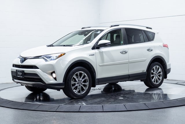 Used 2017 Toyota RAV4 Limited image 6