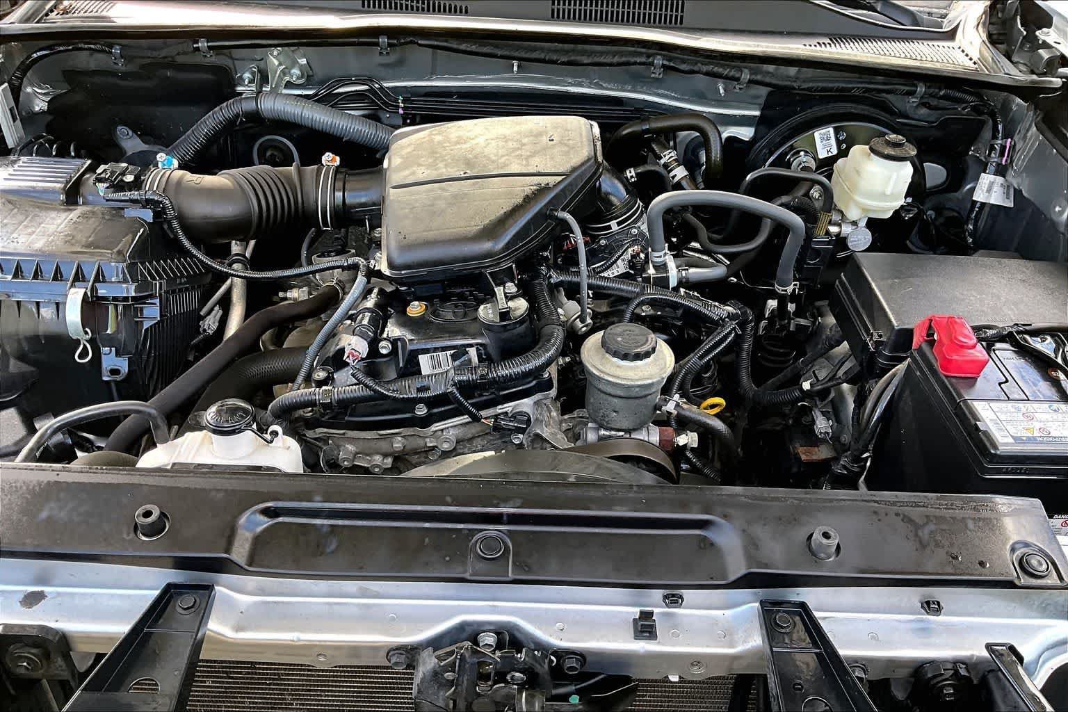 Used 2023 Toyota Tacoma SR5 RWD image 8