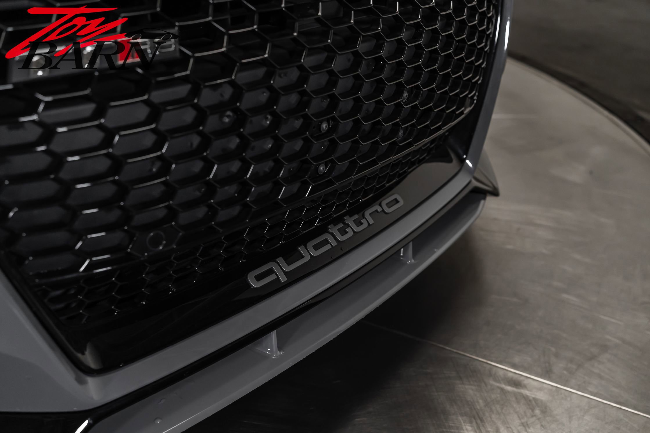 Used 2018 Audi TT RS w/ Technology Package image 11