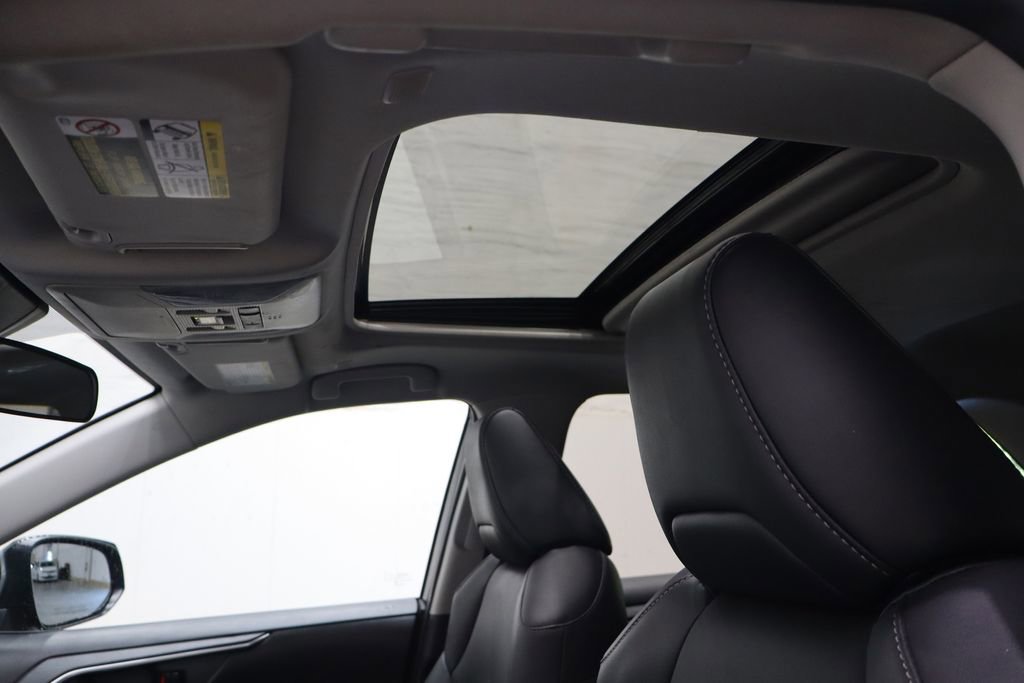 Used 2024 Toyota RAV4 XLE Premium image 24