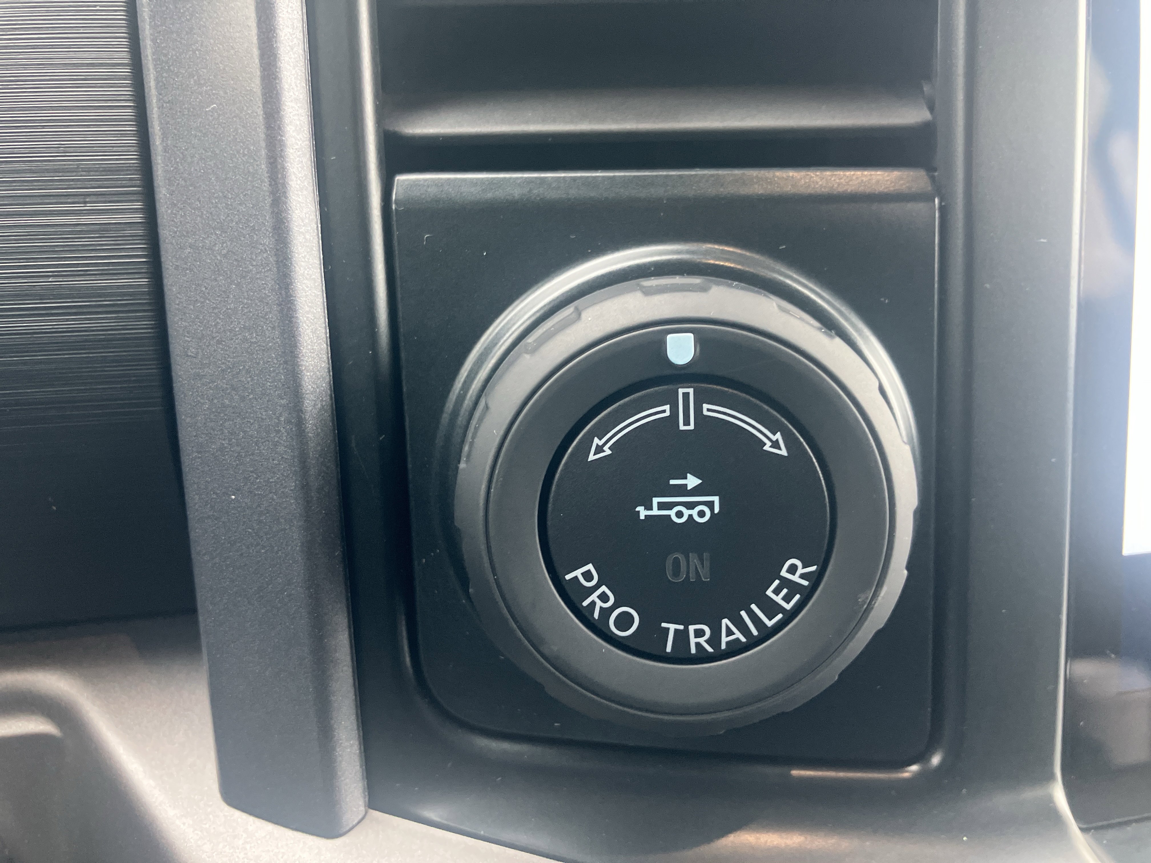 Used 2024 Ford F150 XLT w/ Equipment Group 302A MID image 28