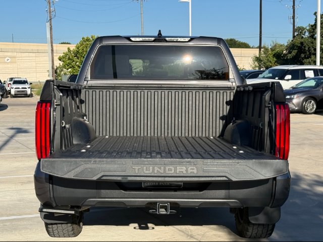 Used 2022 Toyota Tundra SR5 AWD/4WD image 32