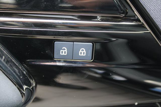 New 2025 Land Rover Range Rover Sport SV Edition Two image 23