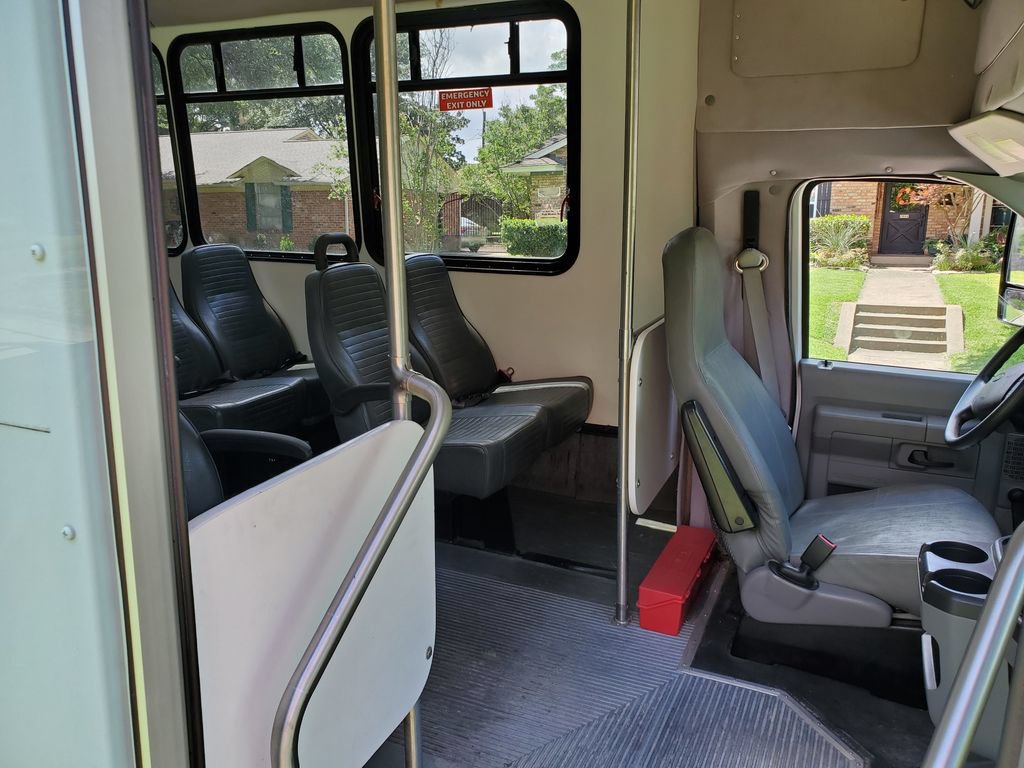 Used 2016 Ford E-350 and Econoline 350 Super Duty w/ Shuttle Bus Prep Package RWD image 23