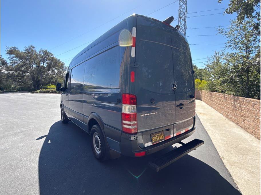Used 2018 Mercedes-Benz Sprinter 2500 image 9