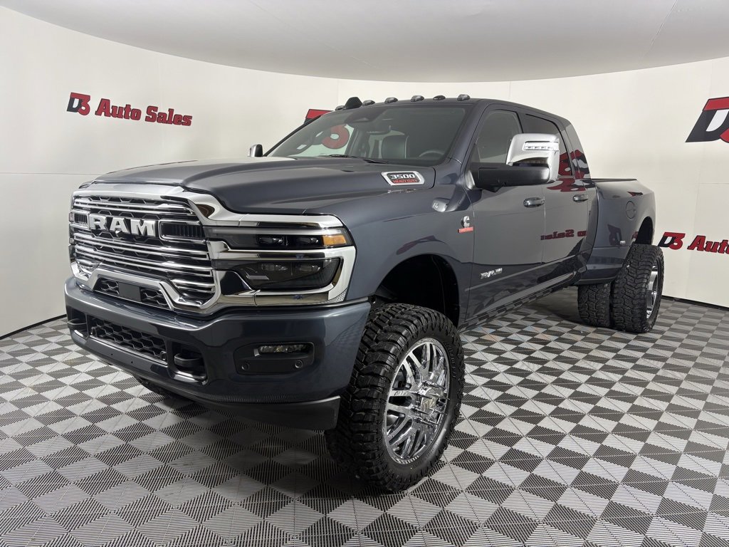 Used 2026 RAM 3500 Laramie w/ Towing Technology Group image 2