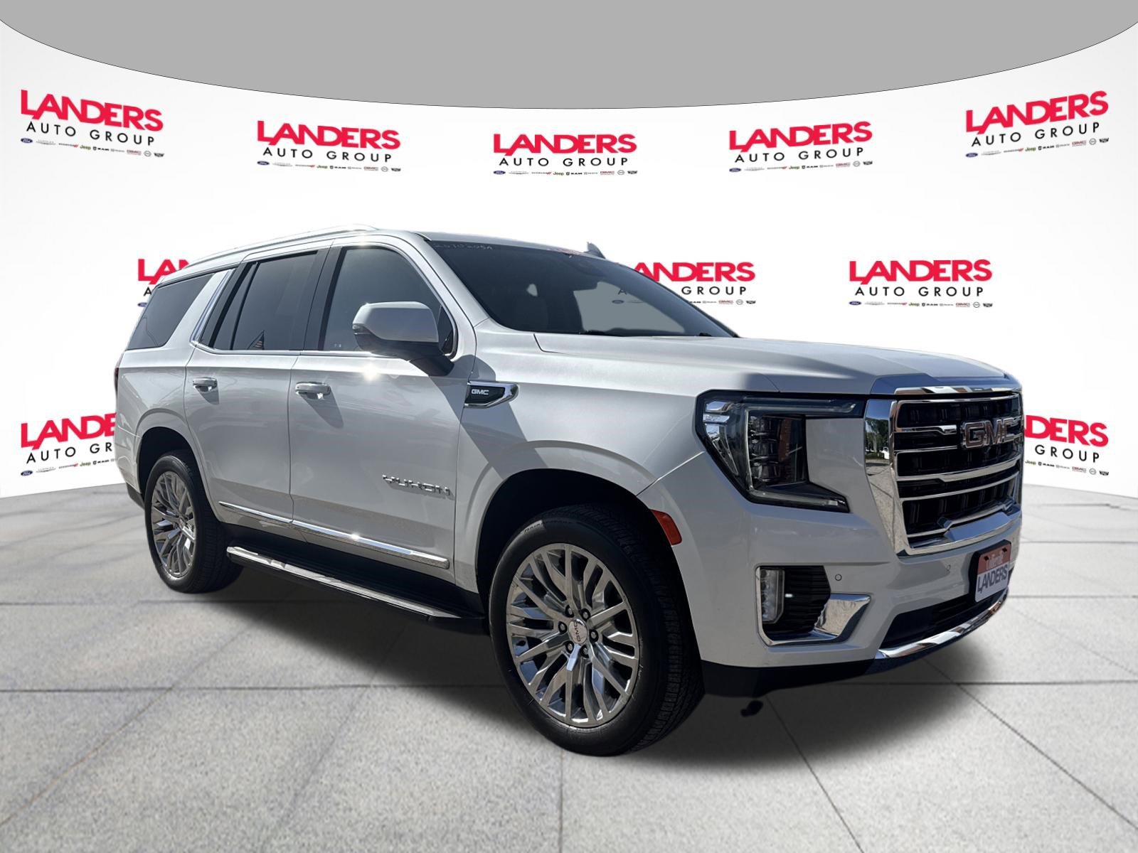 Used 2023 GMC Yukon SLT w/ SLT Luxury Package