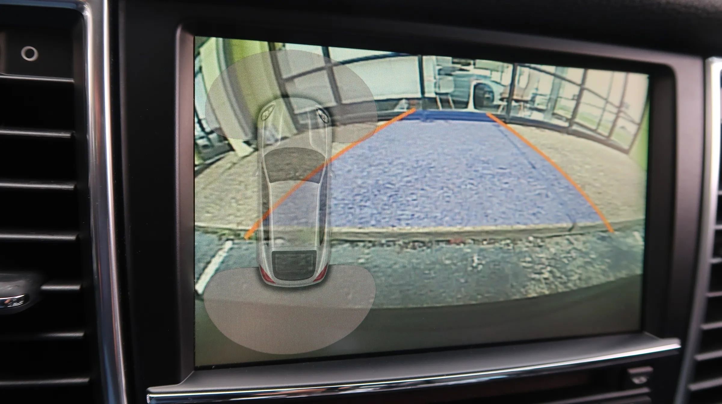 Used 2015 Porsche Panamera S image 36